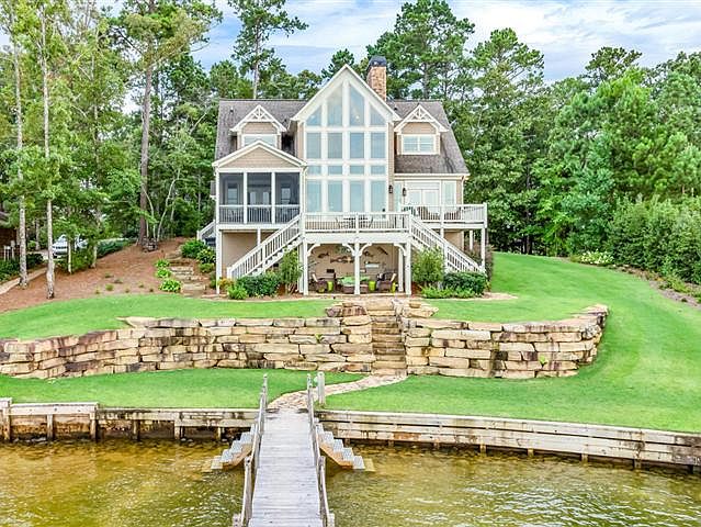1st image of 298 Magnolia Dr