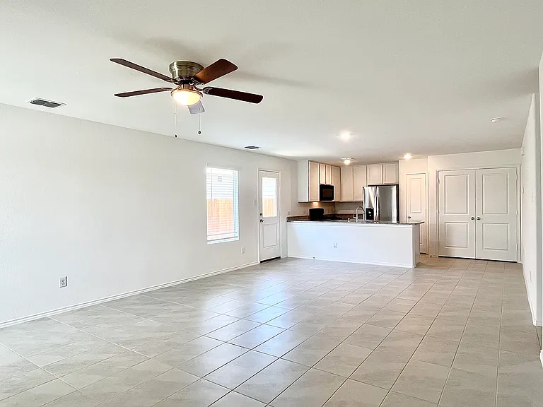 7212 Gray Wolf Ln — Photo 7