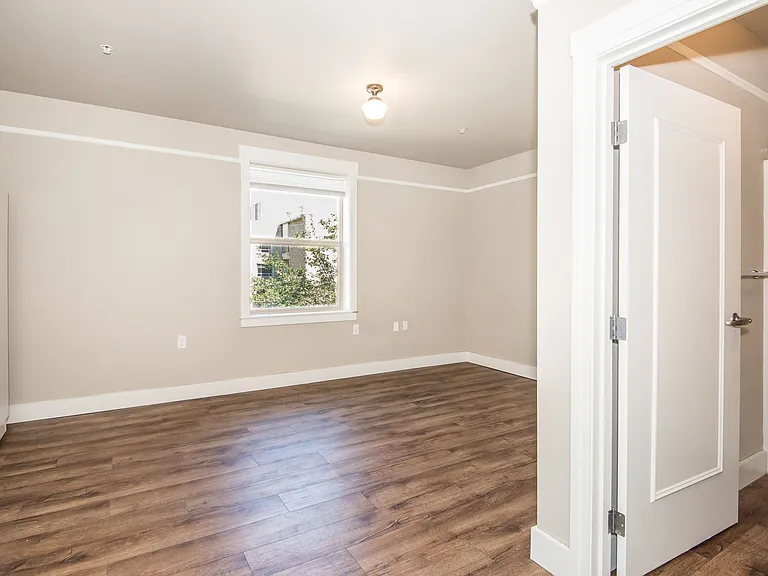 Tabor Commons — Photo 16