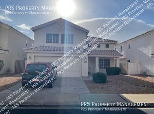 925 S Scallop Dr, Gilbert, AZ 85233