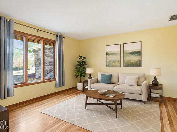 5th image of 7370 Hidden Valley Dr