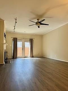 1st image of 850 Threadneedle St APT 80