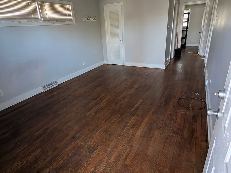 1018 Willowbrook Dr #1 — Photo 12