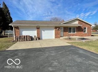 2003 Alexandria Dr, Greenfield, IN
