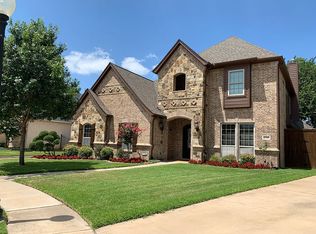 2705 Woodson Cir, Bedford, TX 76021