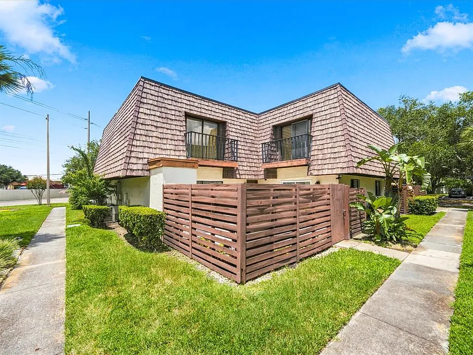 15446 E Pond Woods Dr #15446