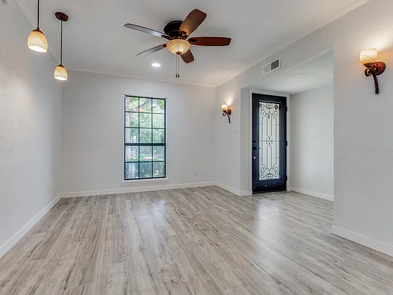 5620 Treese St — Photo 15