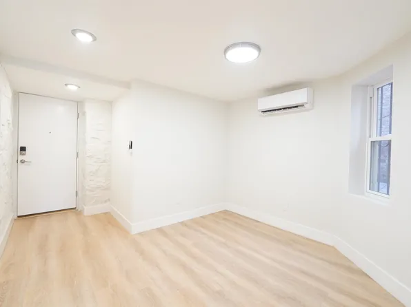 102 Palisade Avenue image 20 of 36