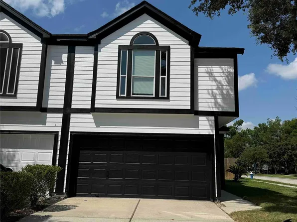 16555 Pentonshire Ln, Houston, TX 77090