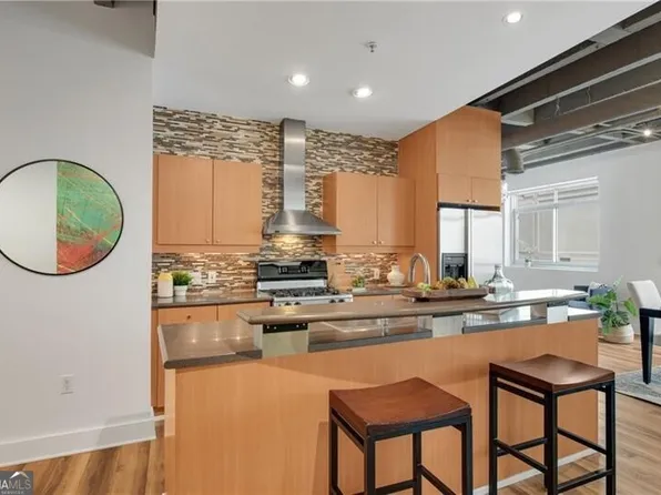 805 Peachtree St NE Unit 306, Atlanta, GA 30308