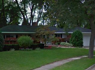 34267 Conroy Ct, Farmington, MI 48335