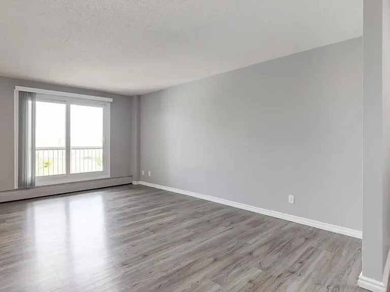 64 Corbitt Way SE — Photo 11