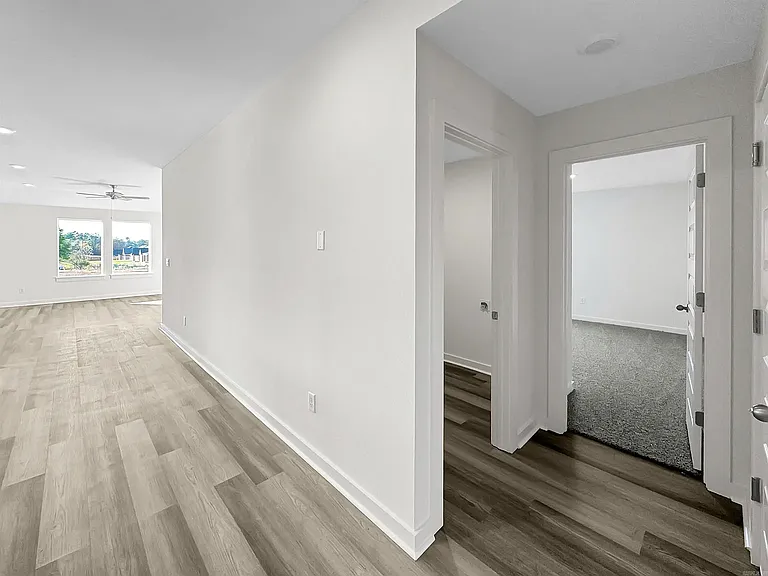 6312 Warwick Dr — Photo 12