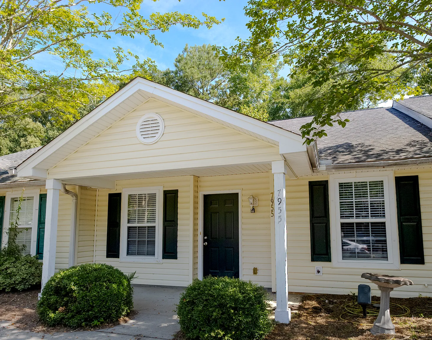 3 bed, 1268 sqft, $1,790 — Photo 2