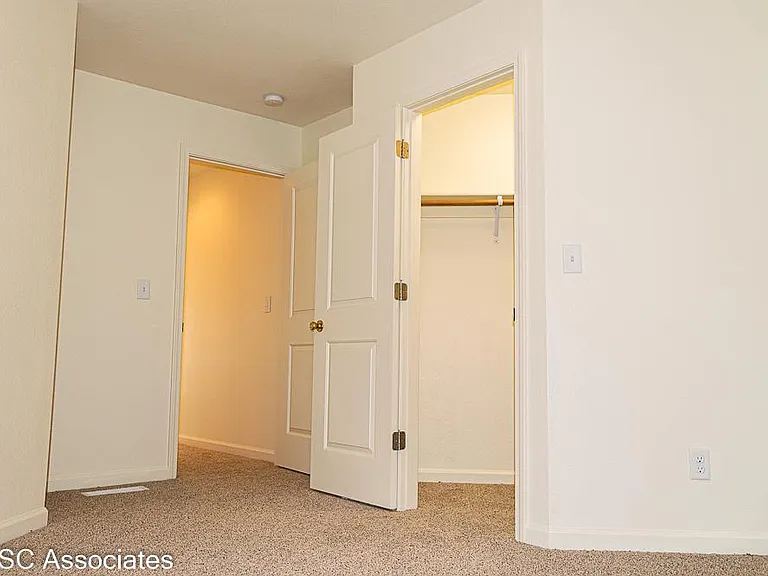 Degarmo Terrace Apartments — Photo 16