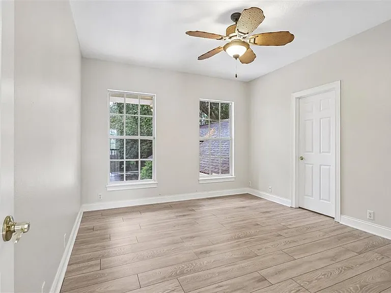 8463 Tibet Butler Dr — Photo 35