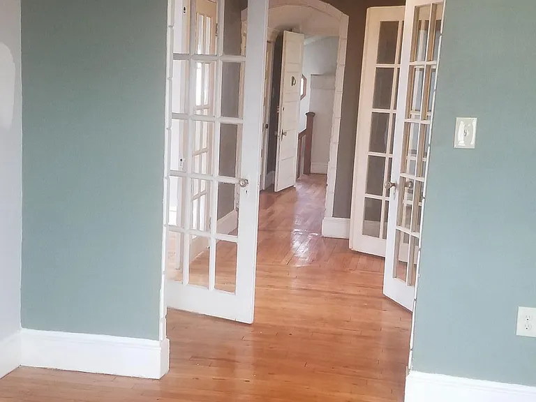 42 Clark Ave #3F — Photo 6