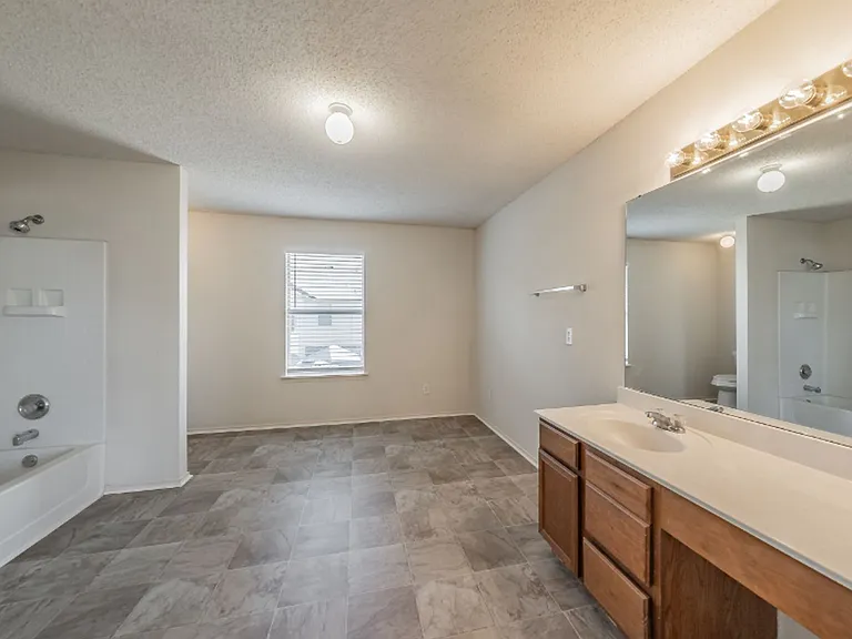 6224 Apalachee Trl — Photo 41