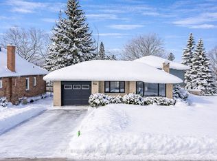 54 Eugenia St, Barrie, ON L4M 1P8