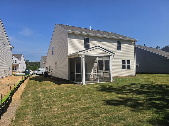 3rd image of 3063 Blenheim Ct