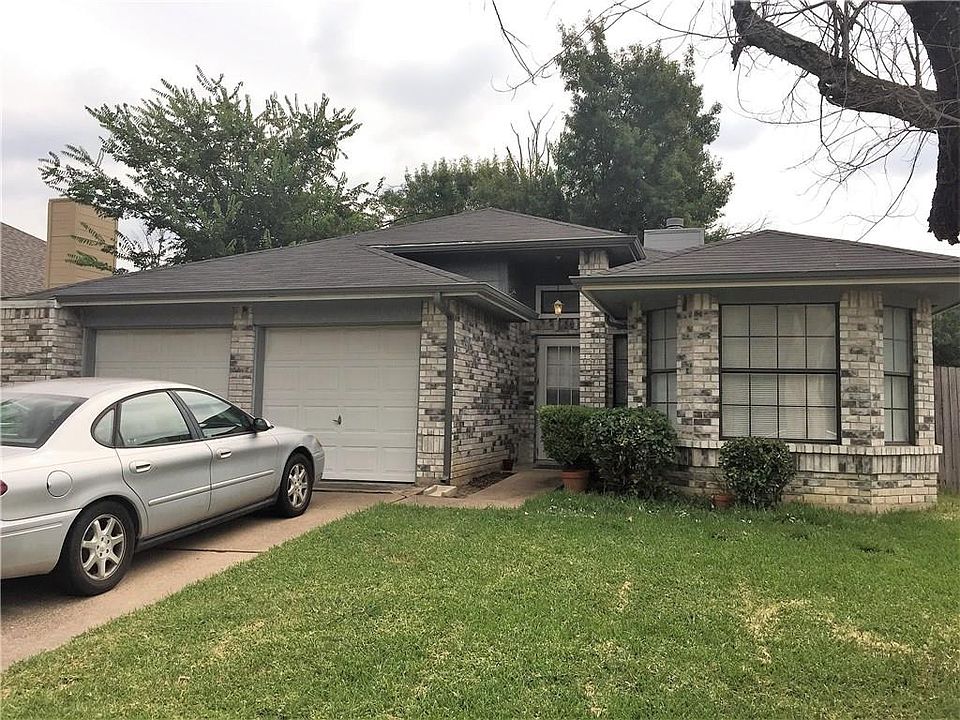 1st image of 6301 Mercedes Dr