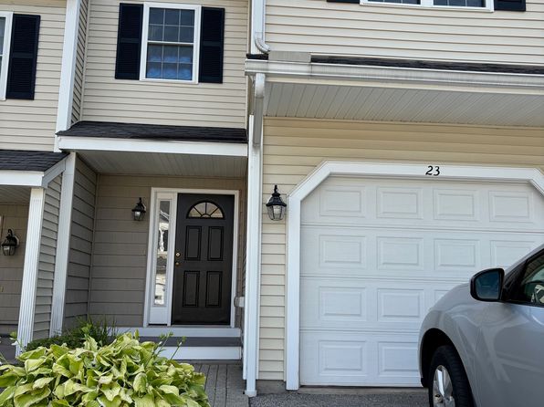 23 Blackberry Ln #23