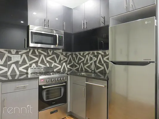 Rented by Rennit Inc. | media 24