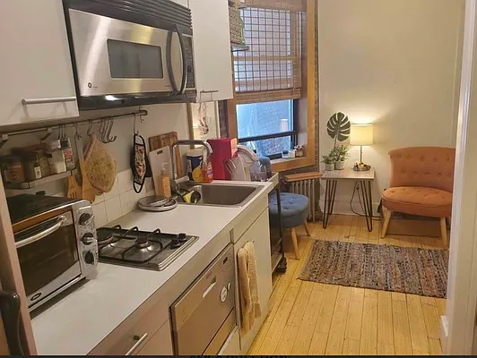 Rented by The Downtown LLC | media 34