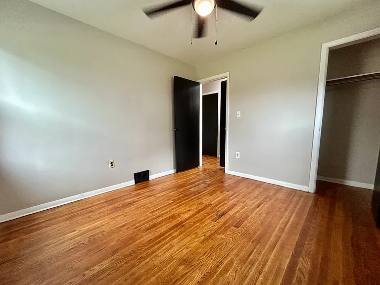 4104 Burton Ave — Photo 6