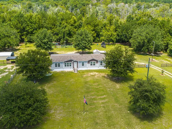 189 Cupid Ct, Eutawville, SC 29048