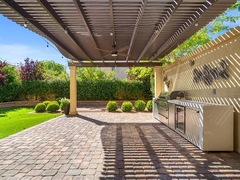 4105 Trillium Bay Ln — Photo 31
