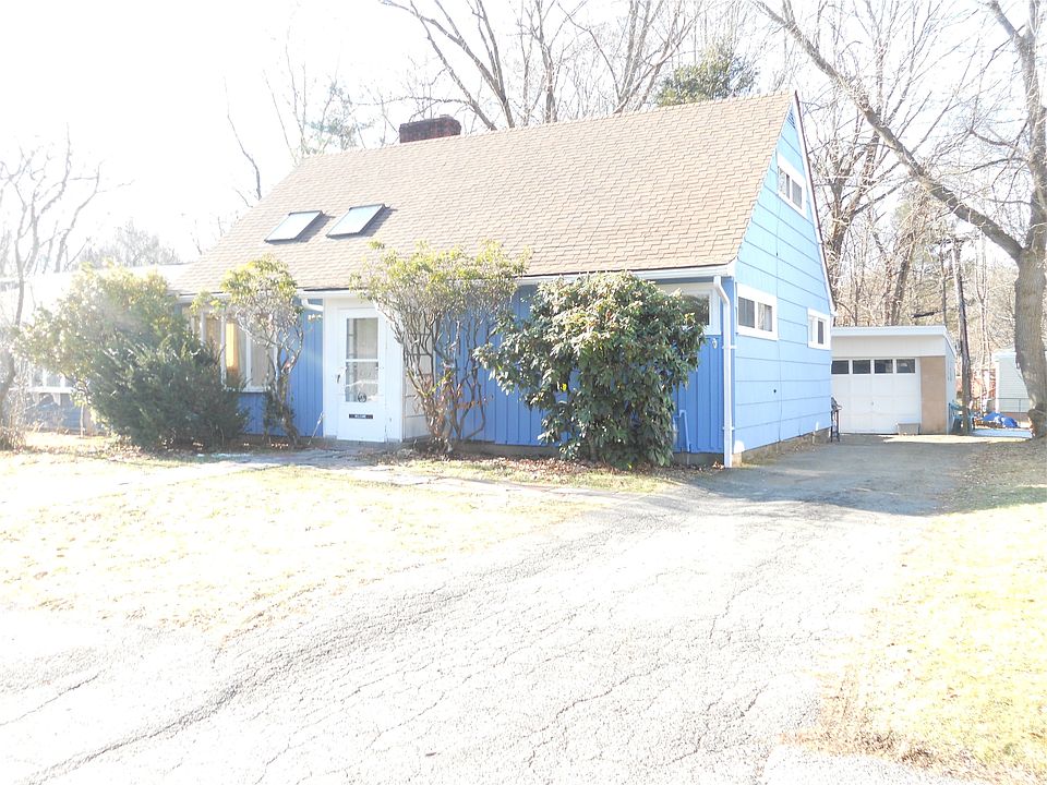 31 Winifred av, Worcester MA