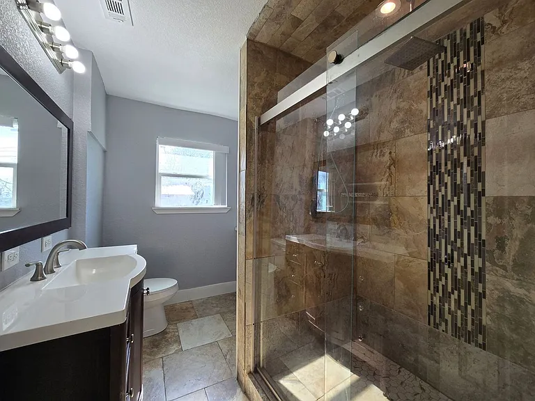 1111 S Martin Luther King Blvd — Photo 18
