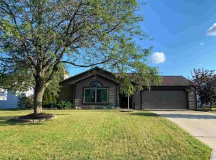 3723 Summit View Pl, Fort Wayne, IN 46808