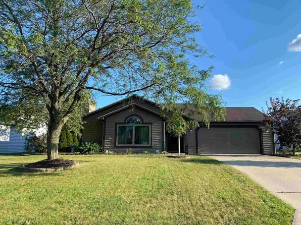 3723 Summit View Pl, Fort Wayne, IN 46808