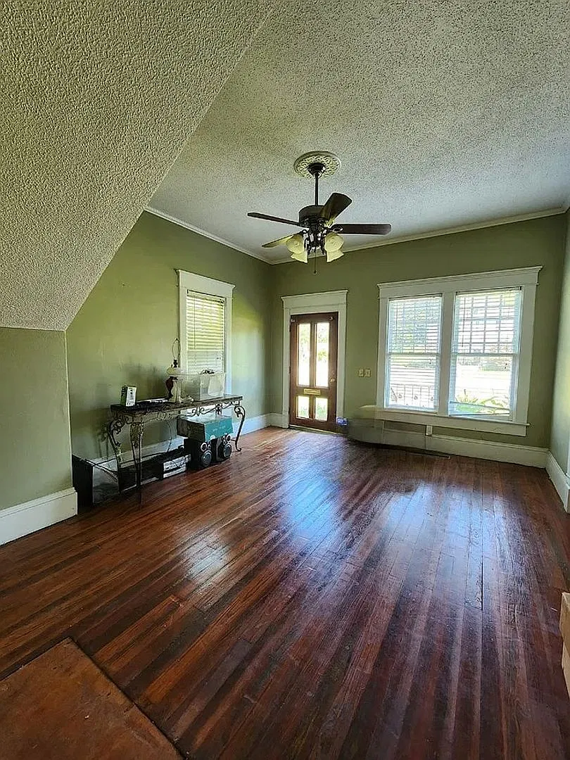 Spacious 4BR House in Ocilla — Photo 2