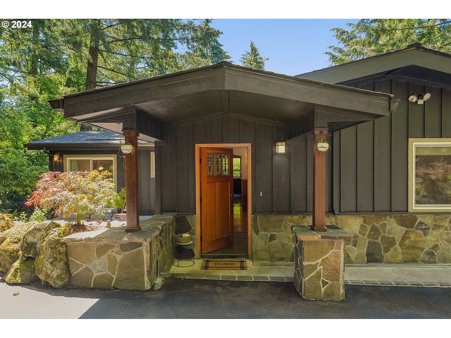 4215 SW Dosch Rd photo 1