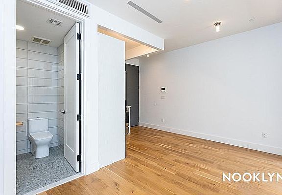 3rd image of 849 De Kalb Ave #3B