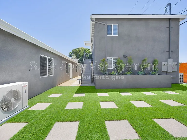 1603 Vuelta Grande Ave #1607-A3 — Photo 19