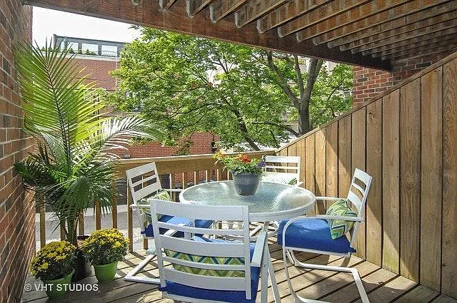 2036 N Larrabee St #1B — Photo 7