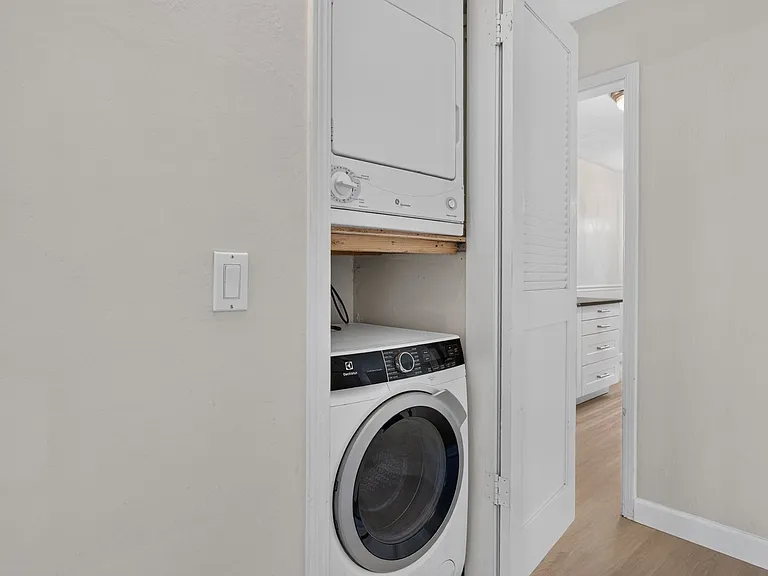 1598 Sunnyvale Ave #11 — Photo 19