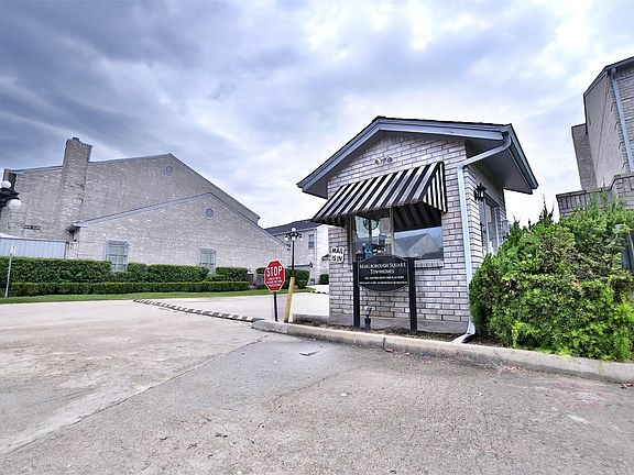 4th image of 486 Wilcrest Dr #486