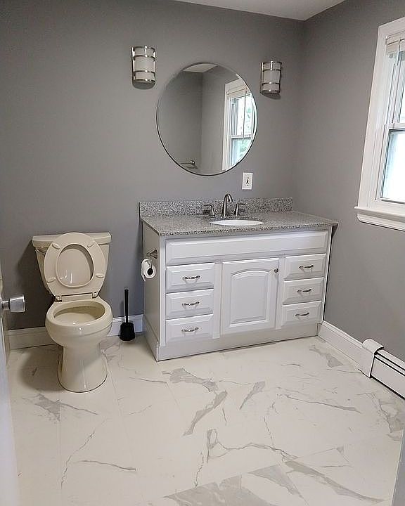 1st image of 50 Wilmot St