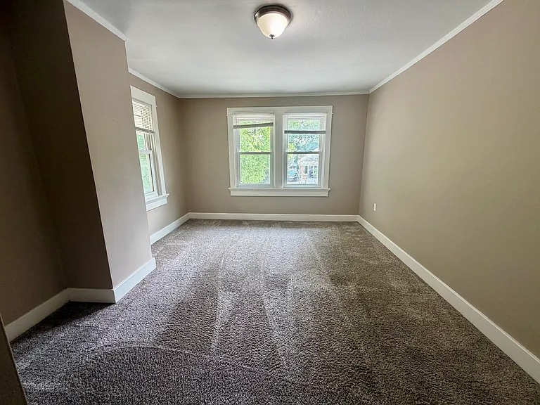 53 Forest Glen Ave — Photo 15