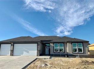 307 SW R St, Quincy, WA 98848