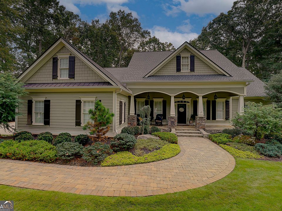 1st image of 800 Beavers Rd