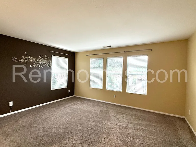1539 Quiet Trail Dr — Photo 24