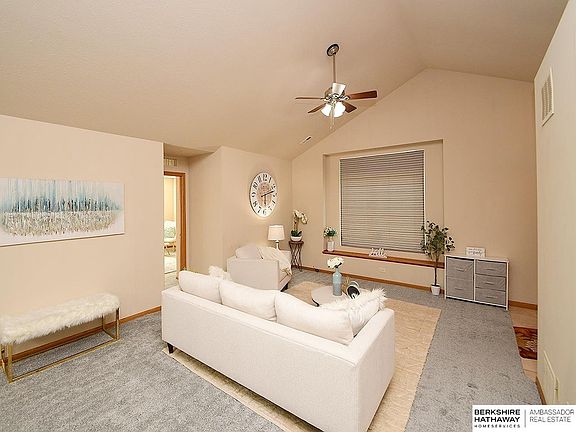 5th image of 2432 Cedar Cove Rd