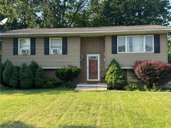 1927 Case St, Twinsburg, OH 44087