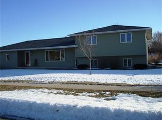 1001 Oriole St, Waupun, WI 53963